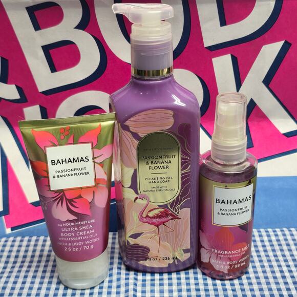 BBW Bahamas Passionfruit & Banana Flower Body Cream Hand Soap & Fragrance Mist - Picture 1 of 2